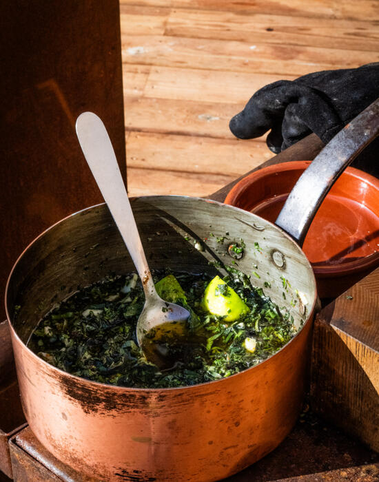 Trota alla griglia, olio al mentolo