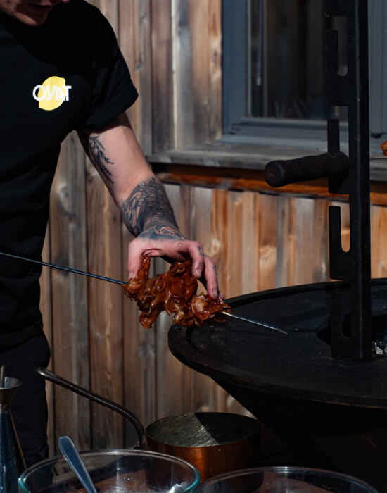 Spiedini di mortadella – Pesto di pistacchi e nocciole