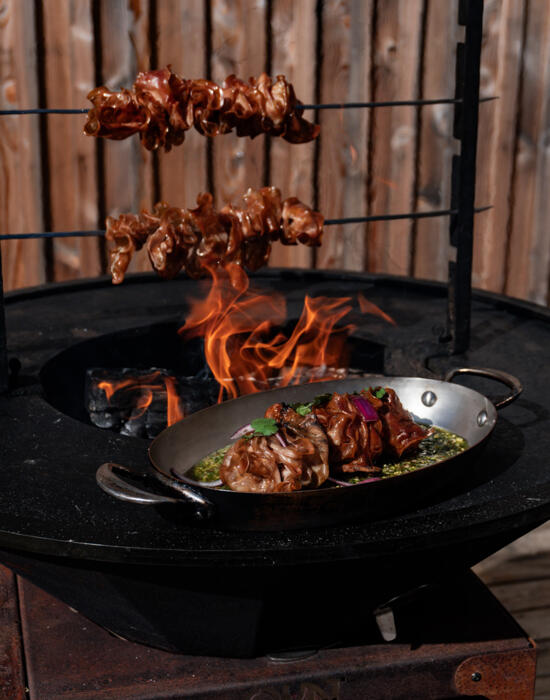 Spiedini di mortadella – Pesto di pistacchi e nocciole