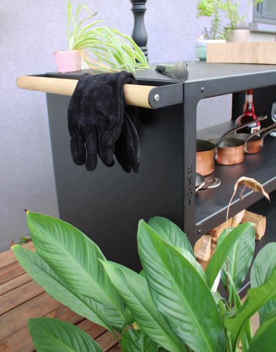 Gants sur desserte pontaillac